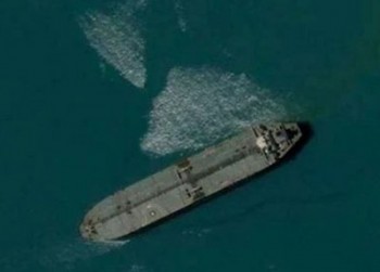 خدمه یک شناور ایرانی بر اثر برخورد با نفتکش خارجی مصدوم شدند