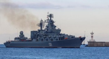 مهم‌ترین کشتی جنگی روسیه در دریای سیاه منفجر شد