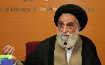 توهین و نزاع با زنان بی‌حجاب حرام است