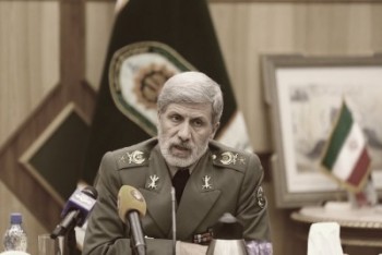 وزیر دفاع : قدرت دفاعی ایران قابل مذاکره نیست