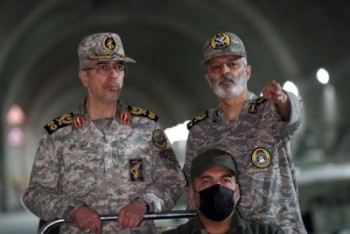 رییس ستاد کل نیروهای مسلح ایران از یک پایگاه سری بازدید کرد