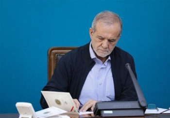 راه گذر از مشکلات همبستگی ملی است