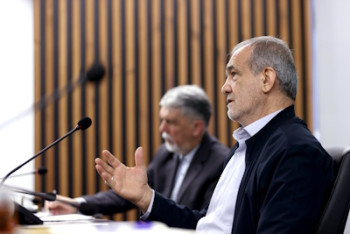 باید همه مردم را دید