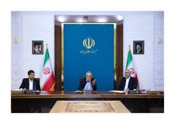 دریافت هرگونه خدمت منوط به ارائه کد پستی و کد ملی میشود دریافت هرگونه خدمت منوط به ارائه کد پستی و کد ملی میشود