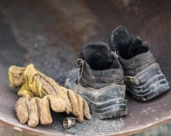 ۹۶ درصد قراردادهای کارگری موقت است ۹۶ درصد قراردادهای کارگری موقت است