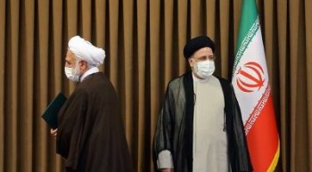ابراهیم رئیسی می گوید آینده را بسیار درخشان میبیند ابراهیم رئیسی می گوید آینده را بسیار درخشان میبیند
