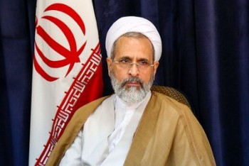سیاست وجه جدا ناپذیر حوزه علیمه است