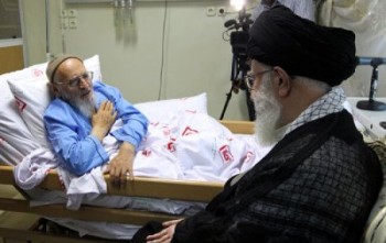 آیةالله حسن‌زاده‌ی آملی از چهره‌های نادر و فاخر بود