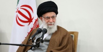 مخاطب اول هر یک از عرصه‌های جهاد طلاب و فضلای جوان هستند