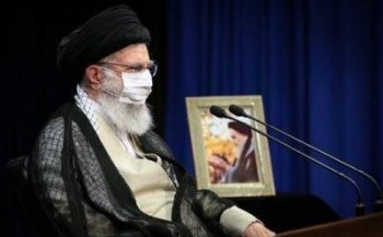 رهبر انقلاب: اقتصاد ایران نباید به تحولات خارجی پیوند بخورد