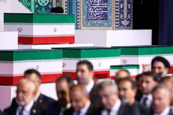 ادای احترام سران کشورها به پیکر مطهر آقای شهید ایران