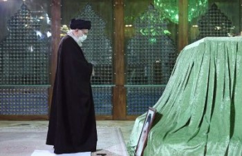 حضور رهبر انقلاب در گلزار شهدا و مرقد امام(ره)