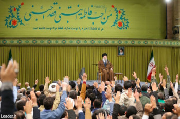 جمهوری اسلامی در حال پیشرفت است