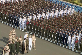 بر عهد خود مصمم و پایدار هستیم