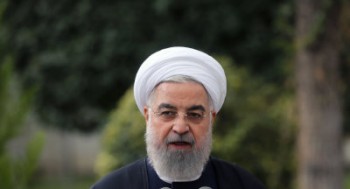 اقلیتی که سنگ‌اندازی می کنند توبه کنند