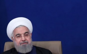 دولت قادر به حل همه مشکلات نیست