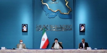 مبارزه با قاچاق کالا باید از سرمنشاء آغاز شود مبارزه با قاچاق کالا باید از سرمنشاء آغاز شود