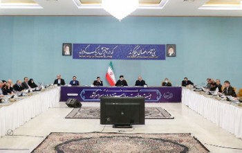 می کوشیم حال مردم را بهتر کنیم