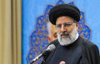 نباید اجازه داد فضای مجازی تبدیل به فضای قمار و فحشا شود