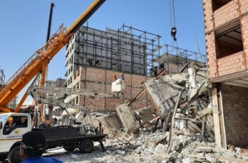 ریزش ساختمان در تهران چندین کشته و مجروح برجای گذاشت