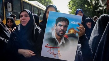 جرأت نمی کنیم بگوییم خانواده‌ شهید مدافع حرم هستیم