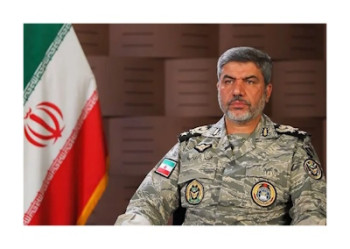 تا خروج آمریکاییها ایستادهایم تا خروج آمریکاییها ایستادهایم