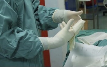 عموم جامعه پزشکی زیر خط فقر قرار دارند