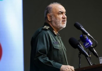 زنان غزه شبها با حجاب کامل می‌خوابند