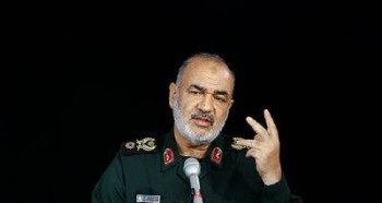 فرمانده سپاه می گوید شرمنده مردم هستیم