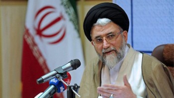 دولت توانست ارز ترجیحی و حادثه بنزین را مدیریت کند