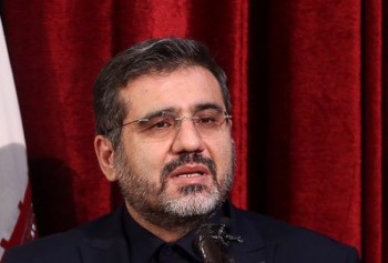 مساجد باید محور همه فعالیت‌های فرهنگی و هنری باشند