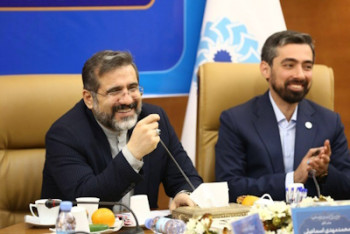 معتقد به امدادهای الهی و عالم غیبیم