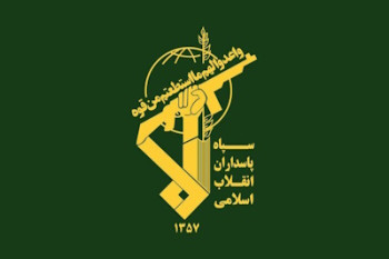 گریبان دشمن را رها نخواهیم کرد