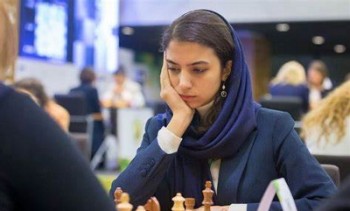استاد بزرگ شطرنج ایران کشف حجاب کرد
