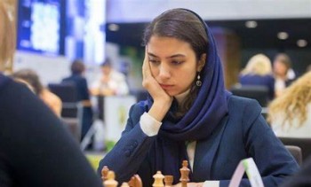 استاد بزرگ شطرنج ایران کشف حجاب کرد