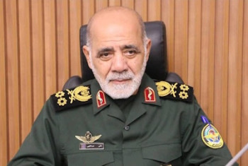 دشمنان راهی جز تسلیم ندارند