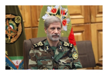 ملت ایران تسلیم نمی‌شود