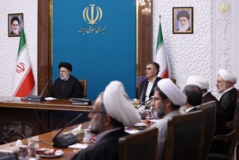 تمامی فعالیت‌های بانکی باید منطبق برموازین شرعی باشد