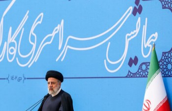 گزینش برای سلامت و کارآمدی نظام اداری ضروری است