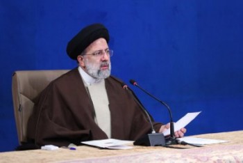 عوامل مداخله‌گر و بی‌ثبات‌کننده بازار ارز با جدیت شناسایی شوند