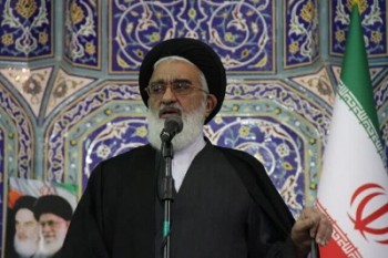 دشمن می خواهد بی حجابی را نماد اعتراض ملی جلوه دهد