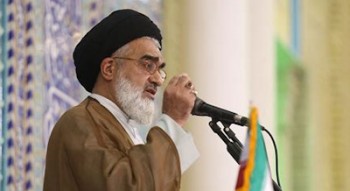 رهبر انقلاب اسلامی رهبر تربیتی دنیاست رهبر انقلاب اسلامی رهبر تربیتی دنیاست