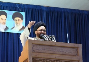 پوشش نامناسب افراد استفاده نامطلوب از ایام نوروز است