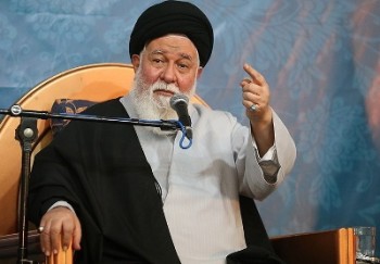 دلیل ریزش متروپل آبادان و حادثه قطار بی بند و باری است دلیل ریزش متروپل آبادان و حادثه قطار بی بند و باری است