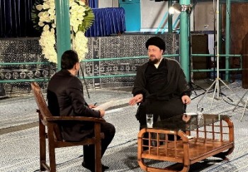 حرم امام نماد جمهوری اسلامی است