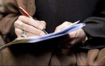 جمهوریت نظام مورد تهدید جدی‌ قرار گرفته است