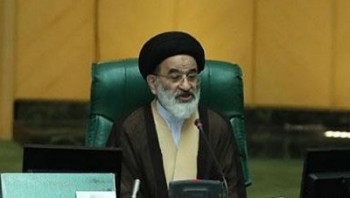 روزنامه نگاران نقش سربازان پیاده ناتو فرهنگی را اجرا می کنند