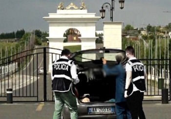 پلیس آلبانی کنترل مقر سازمان مجاهدین خلق را در دست گرفت