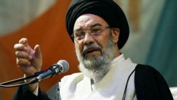 چند نفره بروید و بساط روزه خواران را به هم بریزید
