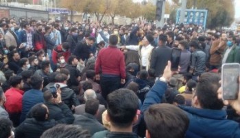 مردم شهرکرد در اعتراض به "کمبود آب" تجمع کردند